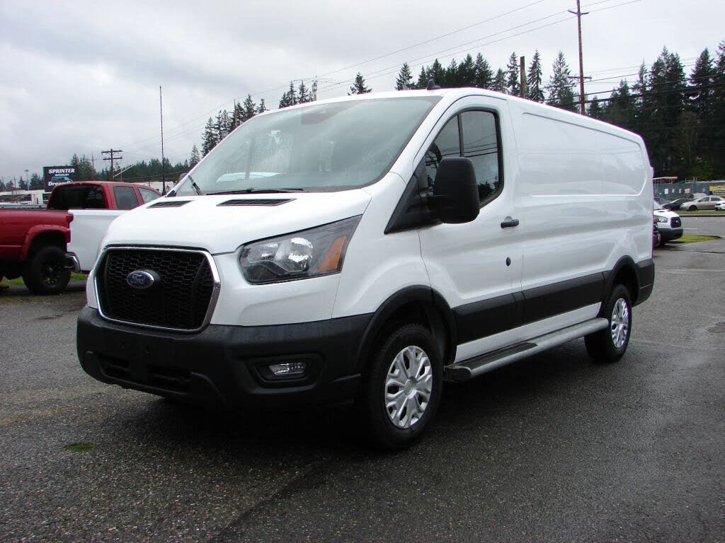 2024 Ford Transit Cargo 250 Low Roof LB RWD
