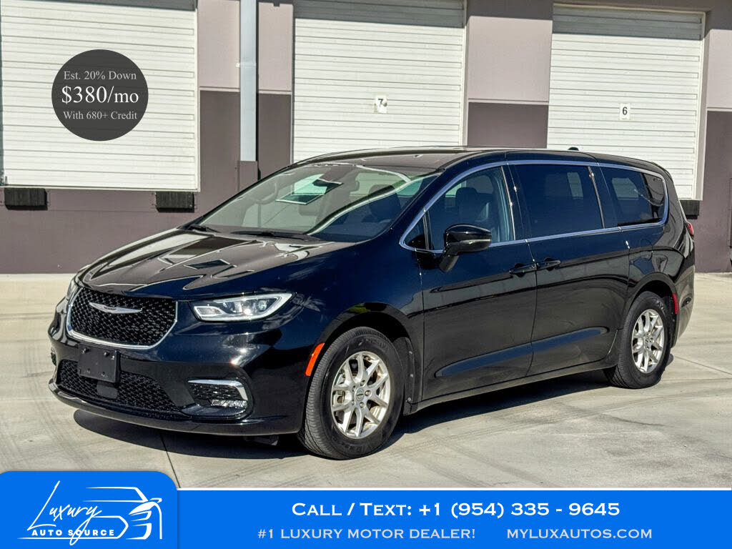 2025 Chrysler Pacifica Select FWD