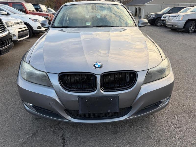 2011 BMW 3 Series 328i Sedan RWD