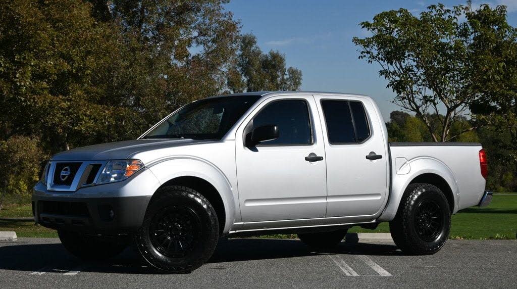 2020 Nissan Frontier SV Crew Cab RWD
