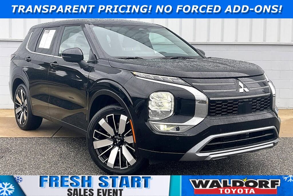 2025 Mitsubishi Outlander SE FWD