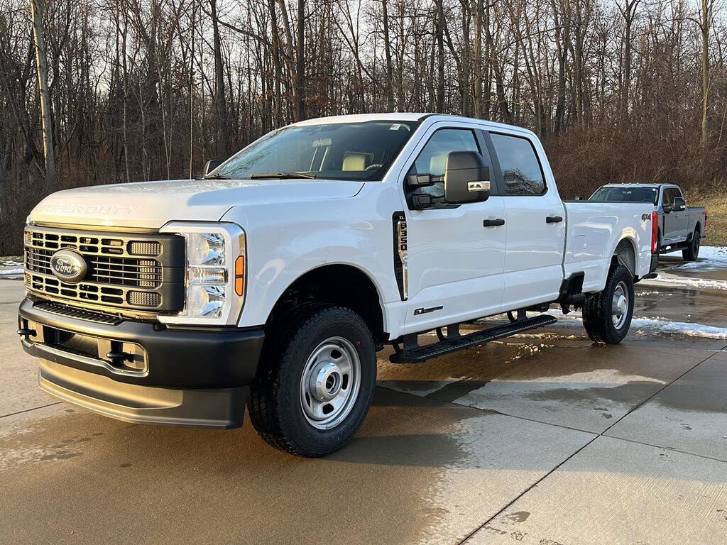 2026 Ford F-350 Super Duty XL Crew Cab 4WD