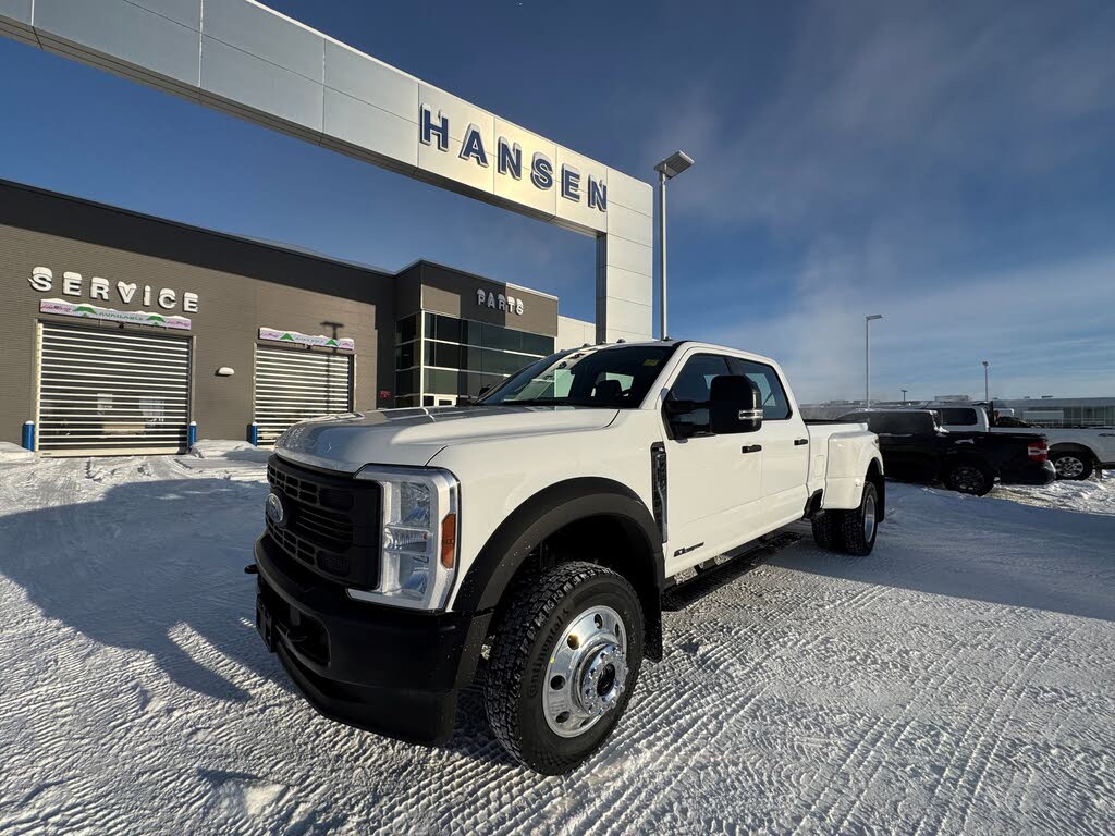 Ford F-450 Super Duty XL Crew Cab LB DRW 4WD 2026