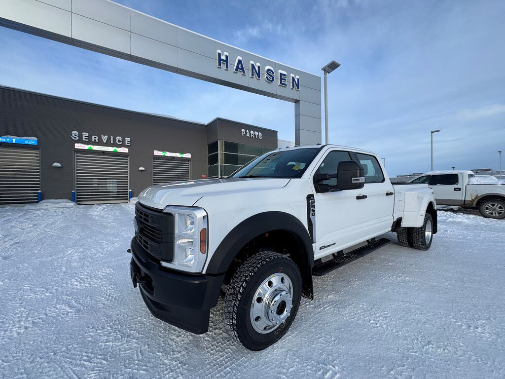 Ford F-450 Super Duty XL Crew Cab LB DRW 4WD 2026