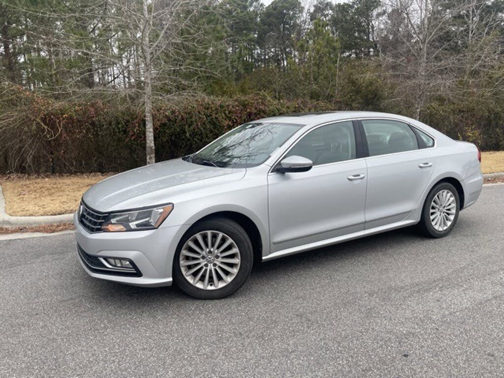 2016 Volkswagen Passat 1.8T SE