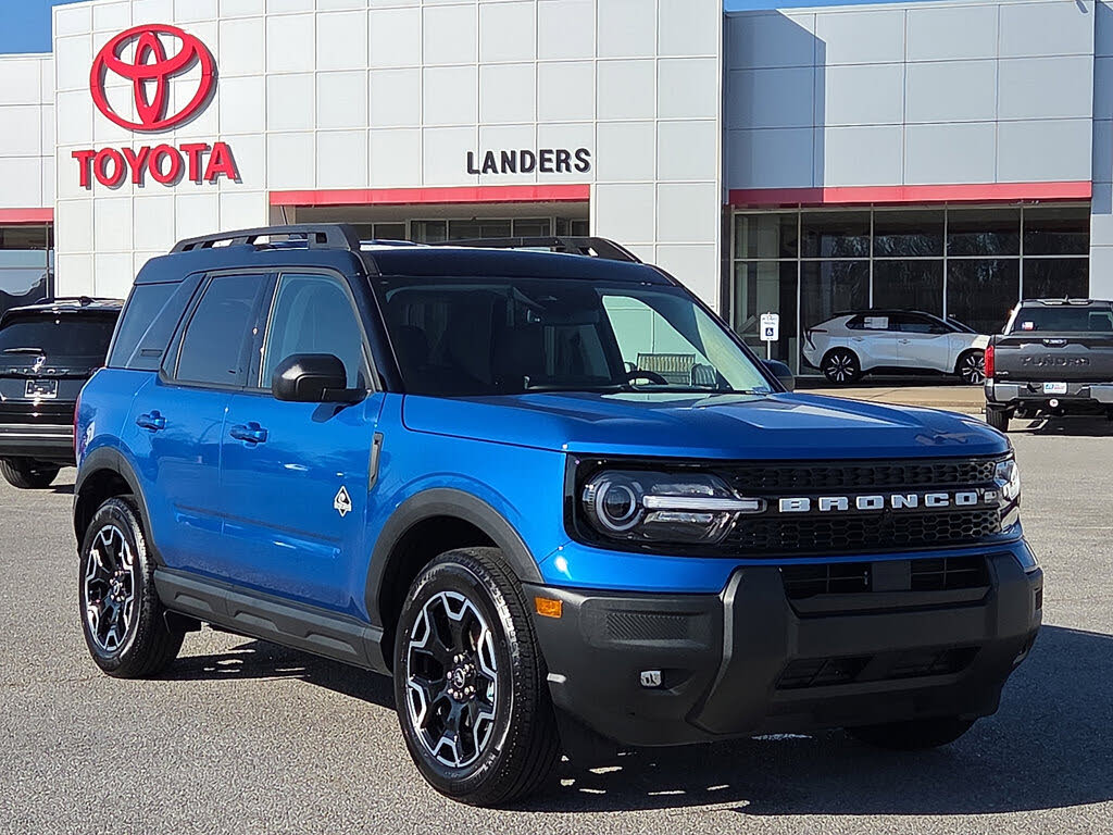 2025 Ford Bronco Sport Outer Banks AWD