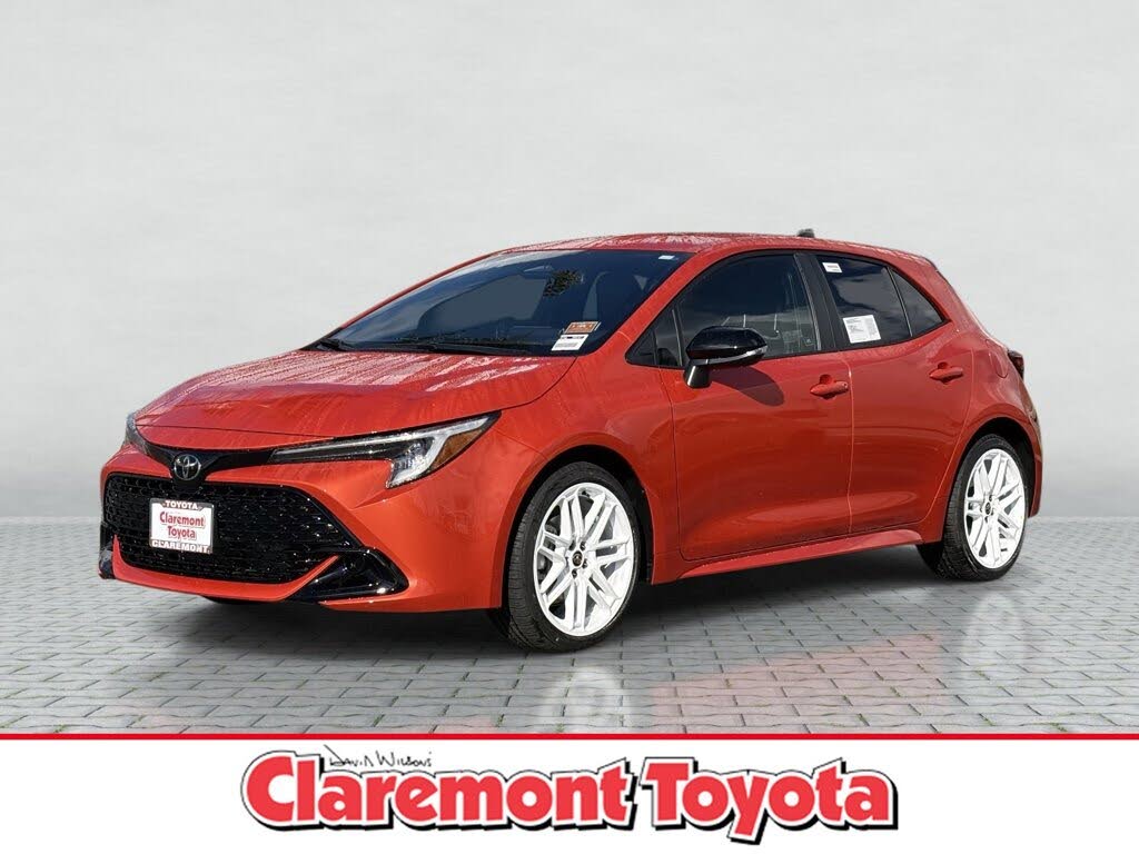 2026 Toyota Corolla Hatchback SE FWD