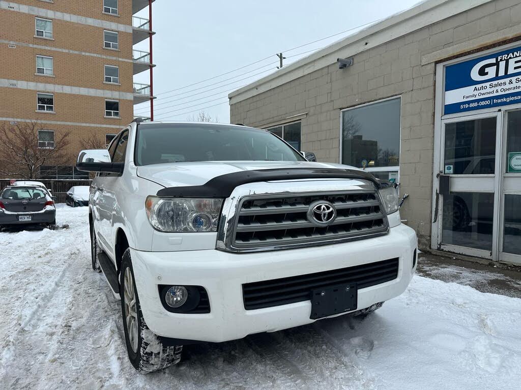 Toyota Sequoia Limited 4WD 2012