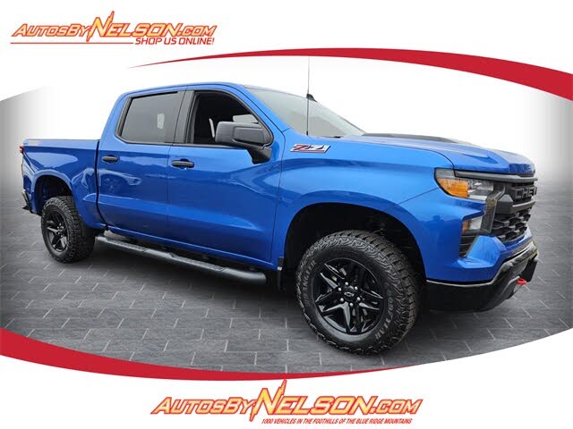2024 Chevrolet Silverado 1500 Custom Trail Boss Crew Cab 4WD