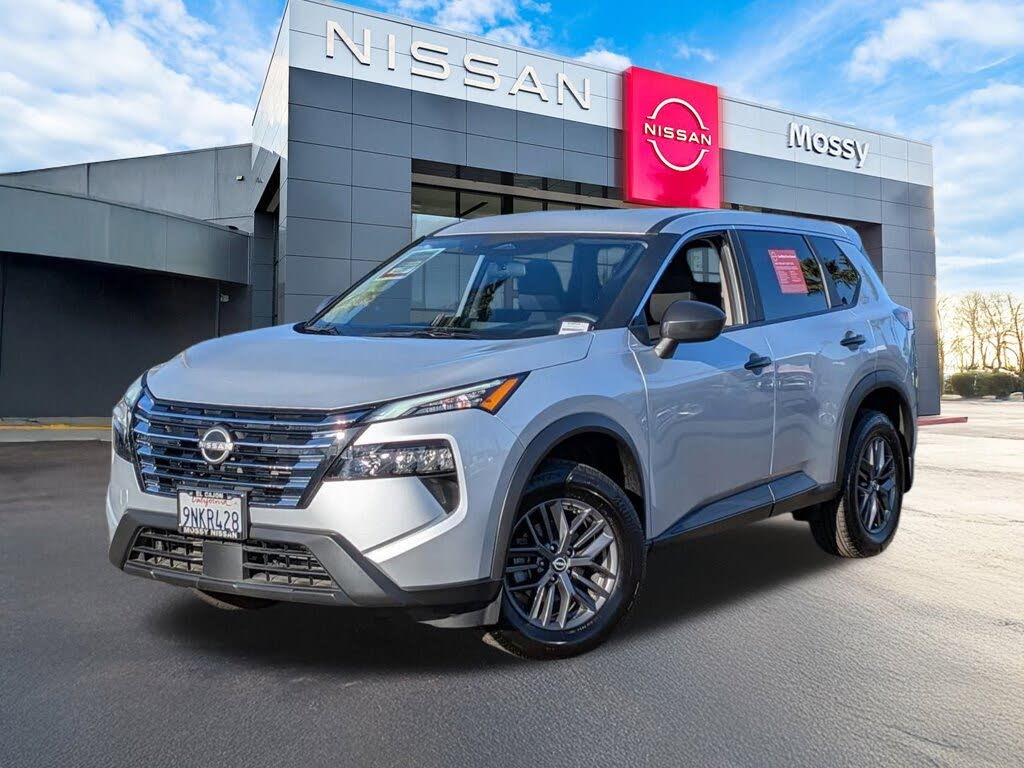 2025 Nissan Rogue S FWD