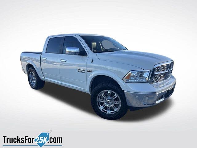2017 RAM 1500 Laramie Crew Cab 4WD