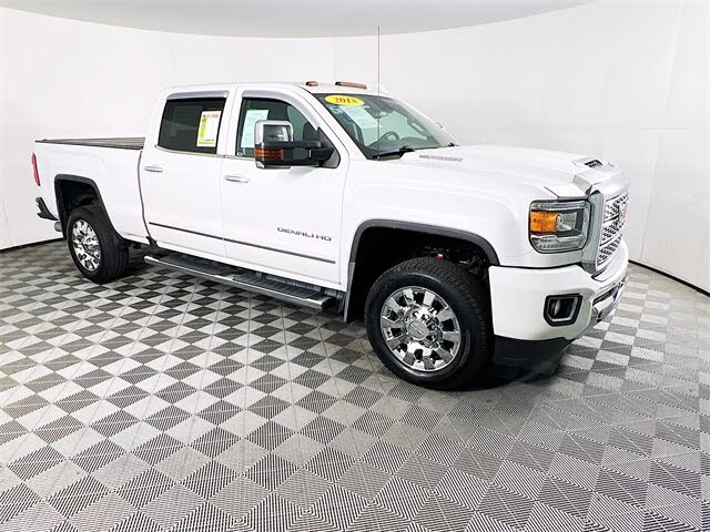 2018 GMC Sierra 2500HD Denali Crew Cab SB 4WD