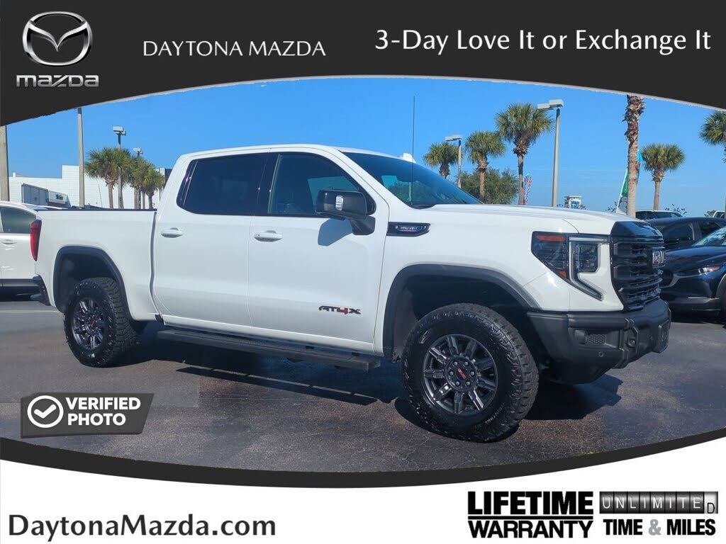 2024 GMC Sierra 1500 AT4X Crew Cab 4WD