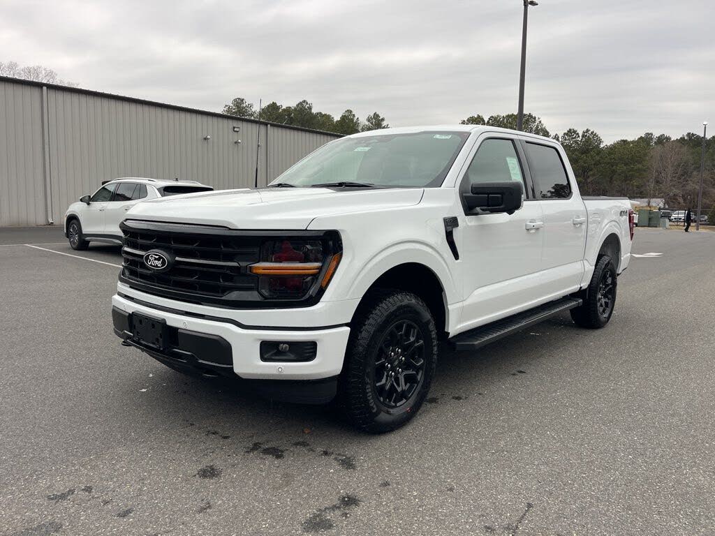 2025 Ford F-150 XLT SuperCrew 4WD