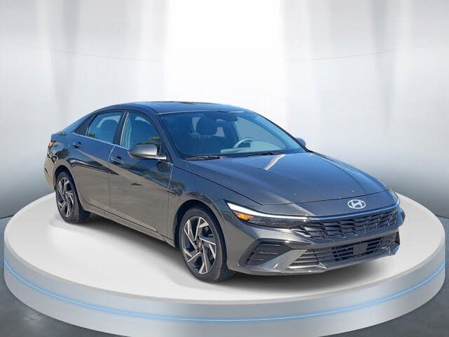 2025 Hyundai Elantra SEL Convenience FWD