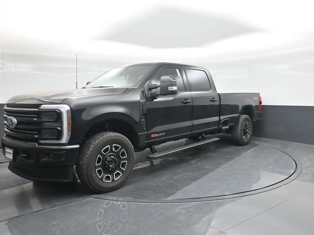 2026 Ford F-350 Super Duty Platinum Crew Cab 4WD