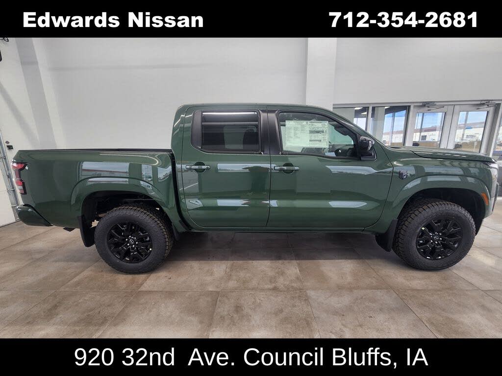 2026 Nissan Frontier SV Crew Cab 4WD