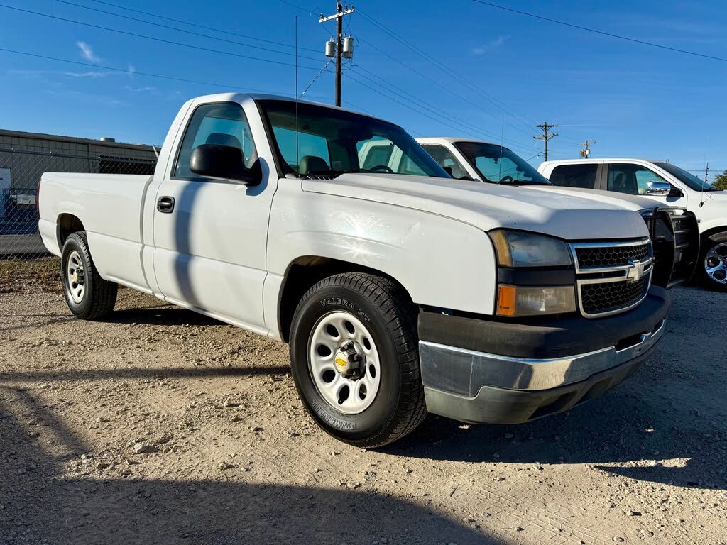 2007 Chevrolet Silverado Classic 1500 Work Truck RWD