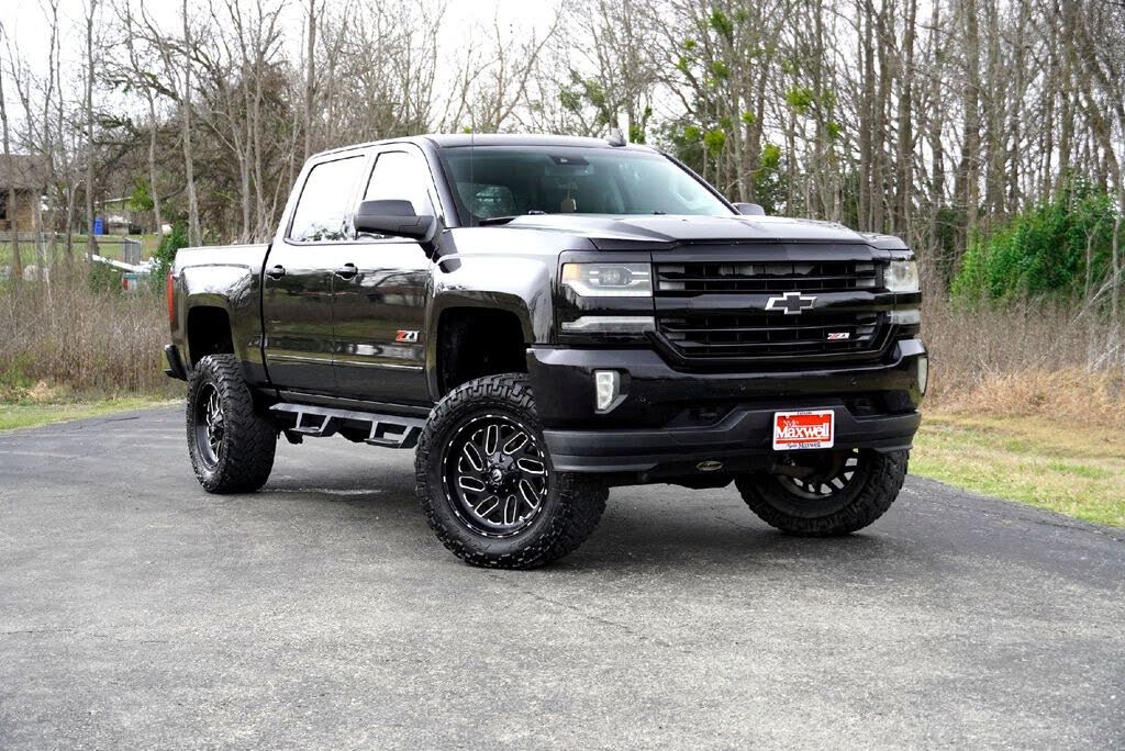 2016 Chevrolet Silverado 1500 LTZ Crew Cab 4WD