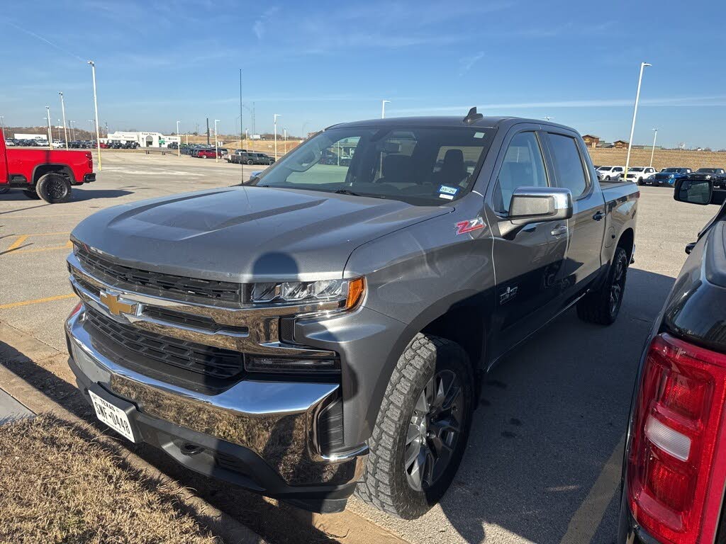2022 Chevrolet Silverado 1500 LT Crew Cab 4WD