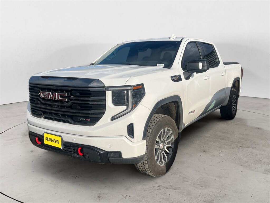 2023 GMC Sierra 1500 AT4 Crew Cab 4WD