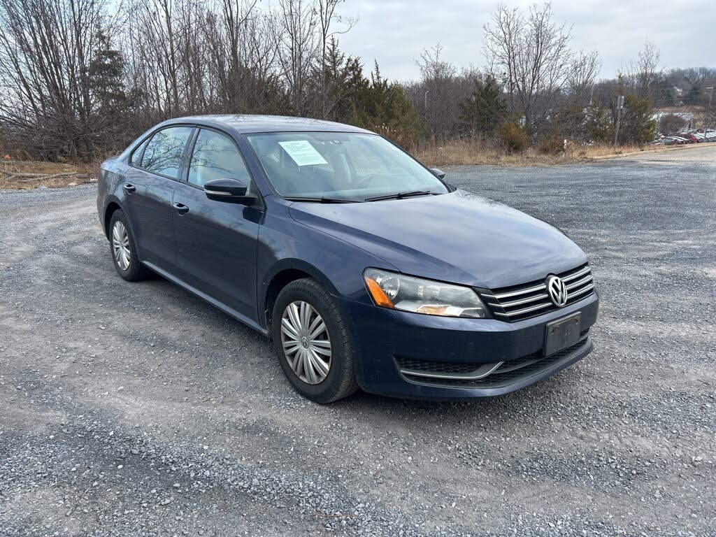 2015 Volkswagen Passat 1.8T S FWD