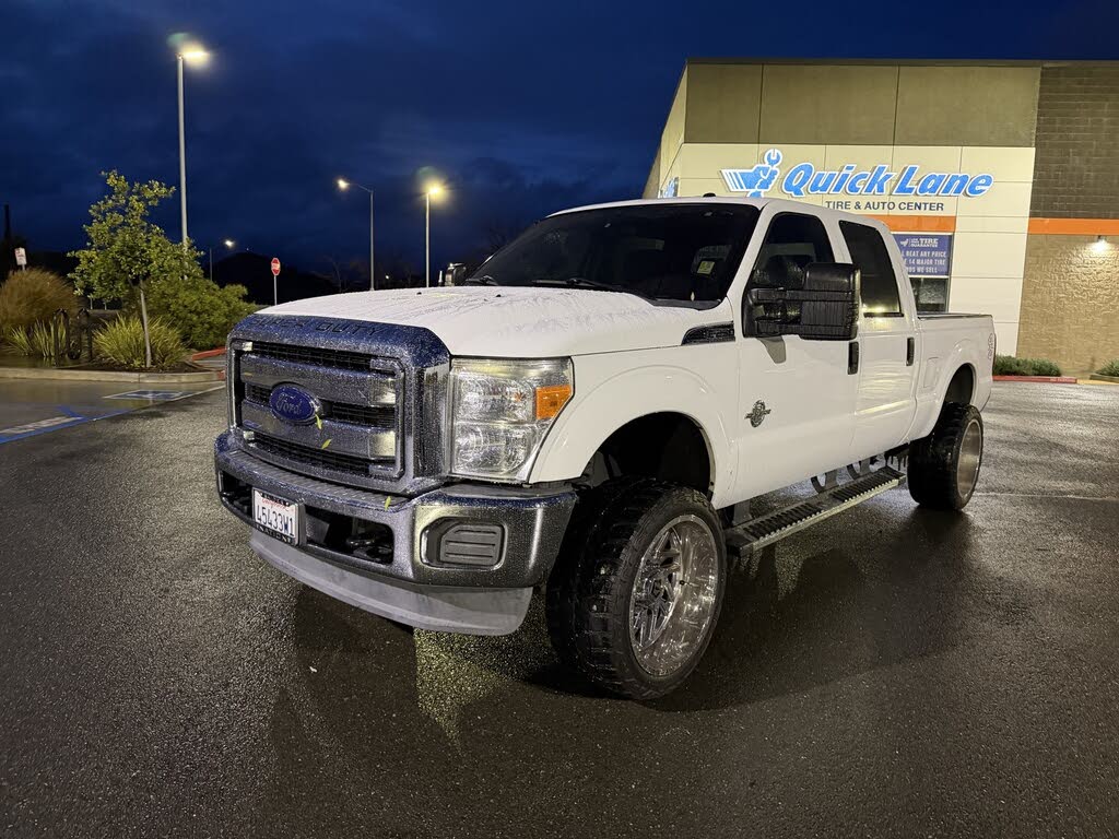2016 Ford F-250 Super Duty XLT Crew Cab 4WD