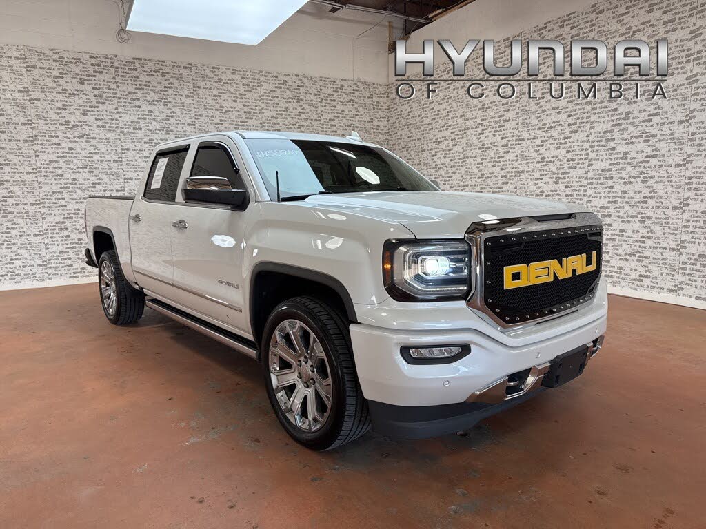 2018 GMC Sierra 1500 Denali Crew Cab 4WD