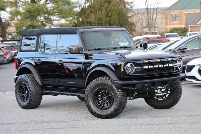 2023 Ford Bronco 4-Door 4WD