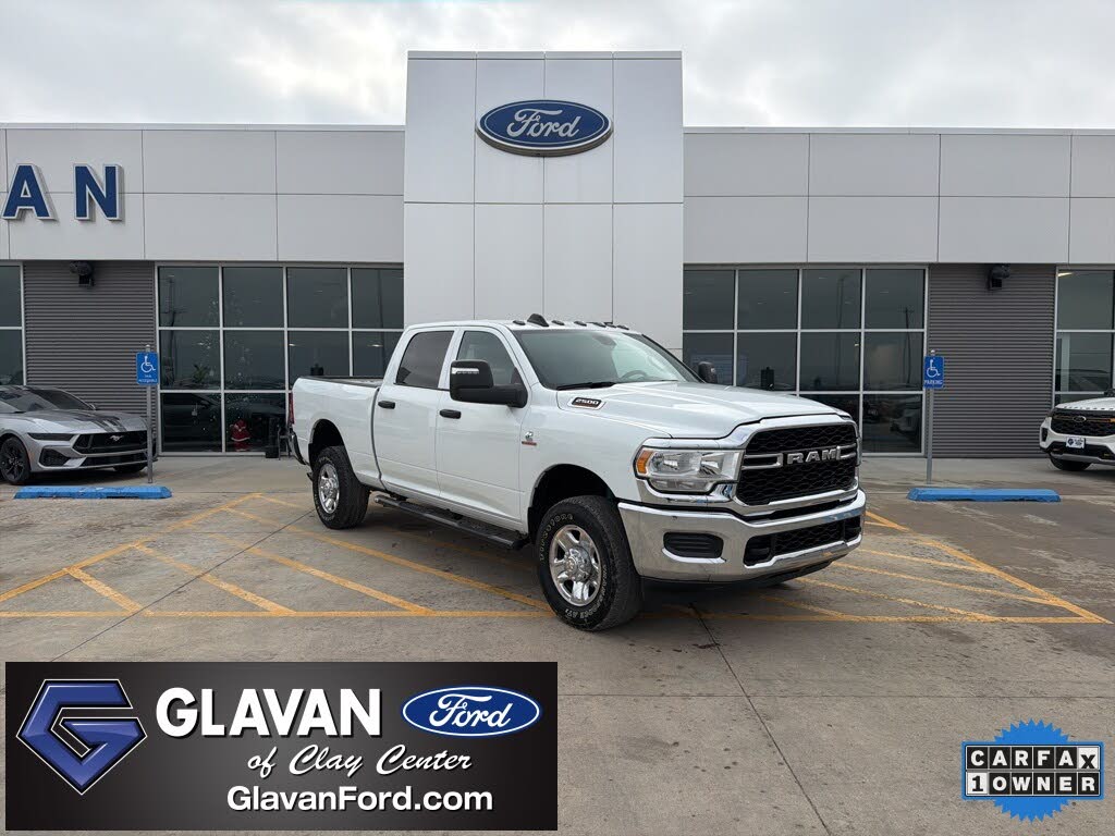 2024 RAM 2500 Tradesman Crew Cab 4WD