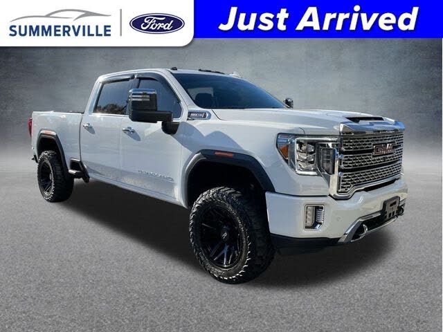 2022 GMC Sierra 2500HD Denali Crew Cab 4WD