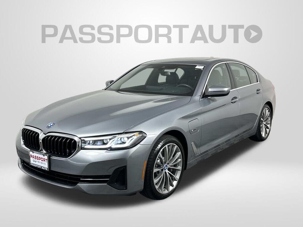 2023 BMW 5 Series 530e xDrive Hybrid Plug-in AWD