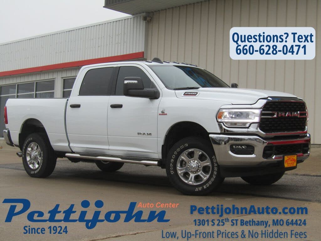 2023 RAM 2500 Big Horn Crew Cab 4WD