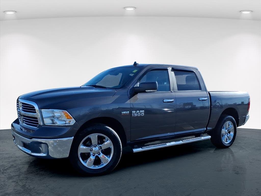 2017 RAM 1500 Big Horn Crew Cab 4WD