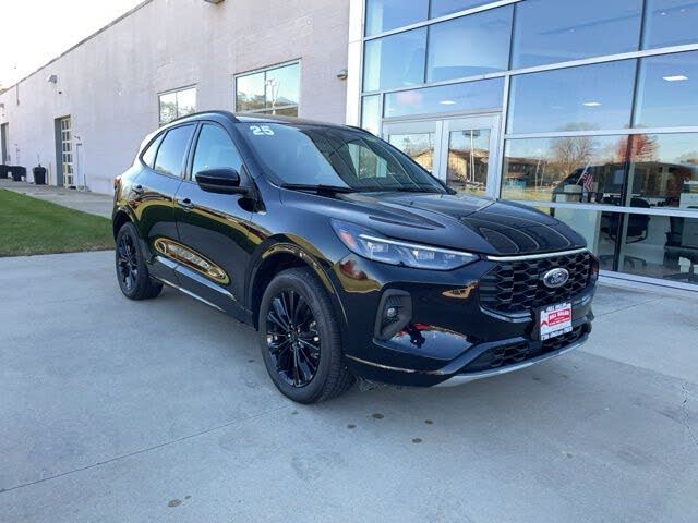 2025 Ford Escape ST-Line Elite AWD