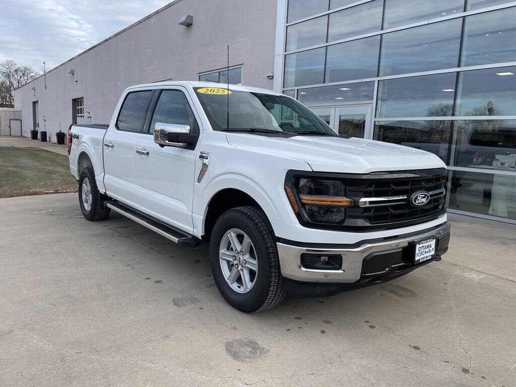 2025 Ford F-150 XLT SuperCrew 4WD