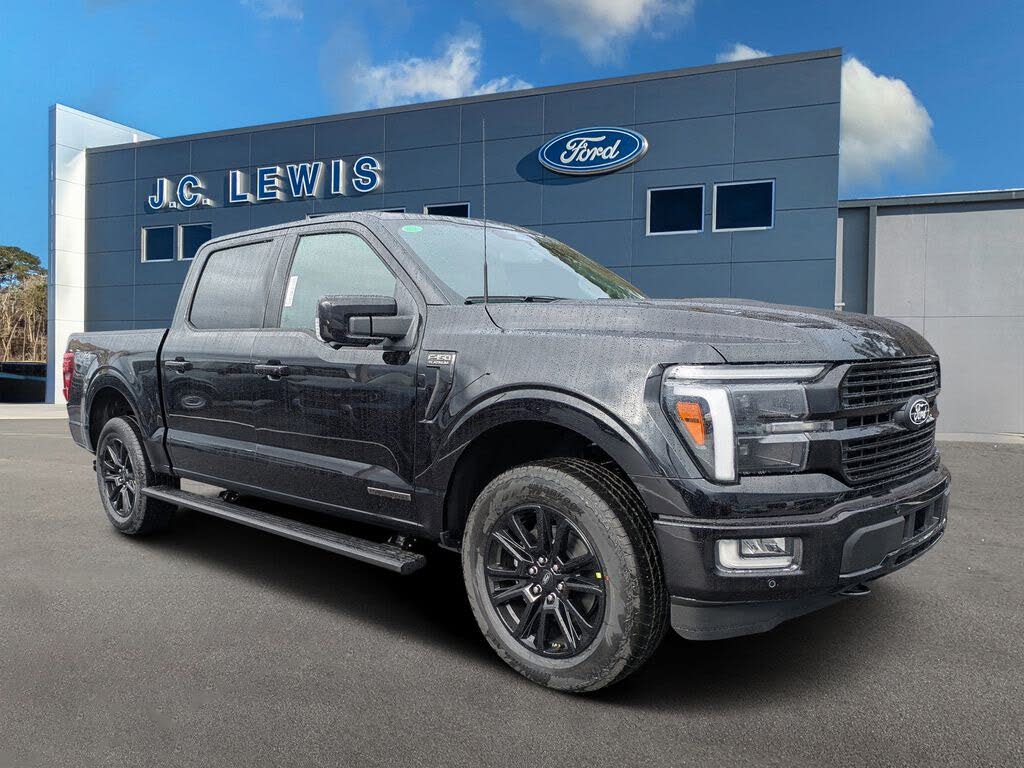 2025 Ford F-150 Platinum SuperCrew 4WD