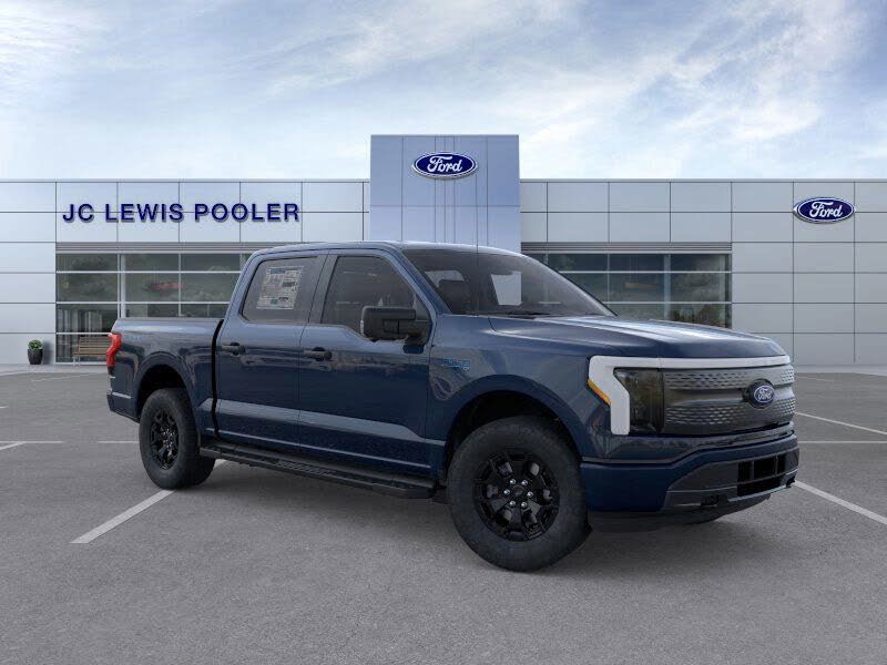 2025 Ford F-150 Lightning XLT SuperCrew AWD
