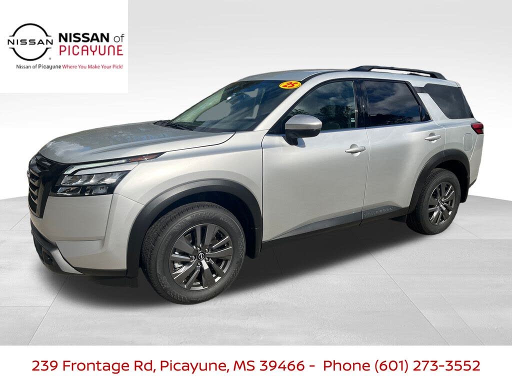 2025 Nissan Pathfinder SV FWD