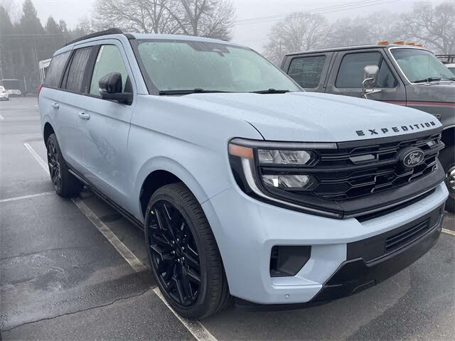 2026 Ford Expedition Platinum 4WD