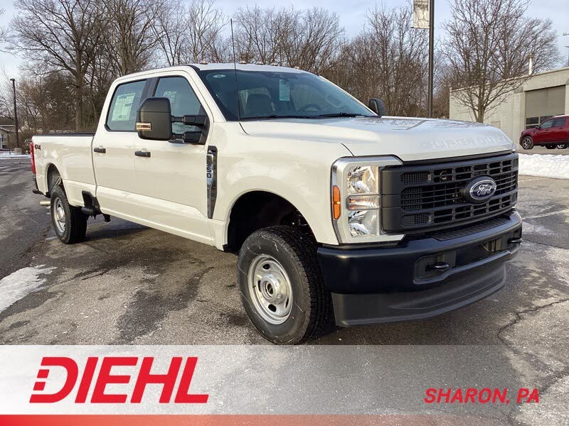2026 Ford F-350 Super Duty XL Crew Cab 4WD