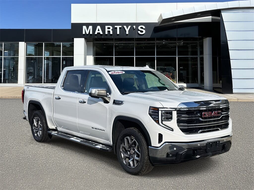 2025 GMC Sierra 1500 SLT Crew Cab 4WD