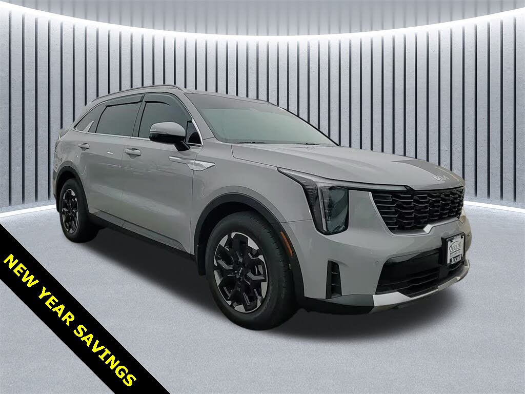 2025 Kia Sorento S FWD