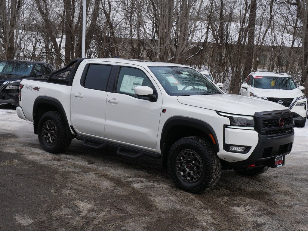 2026 Nissan Frontier PRO-4X Crew Cab 4WD