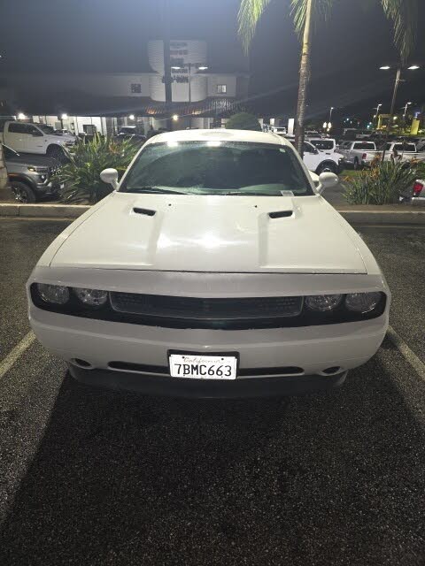 2013 Dodge Challenger SXT RWD