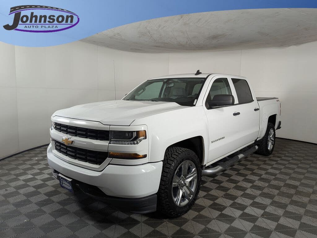 2018 Chevrolet Silverado 1500 Custom Crew Cab 4WD