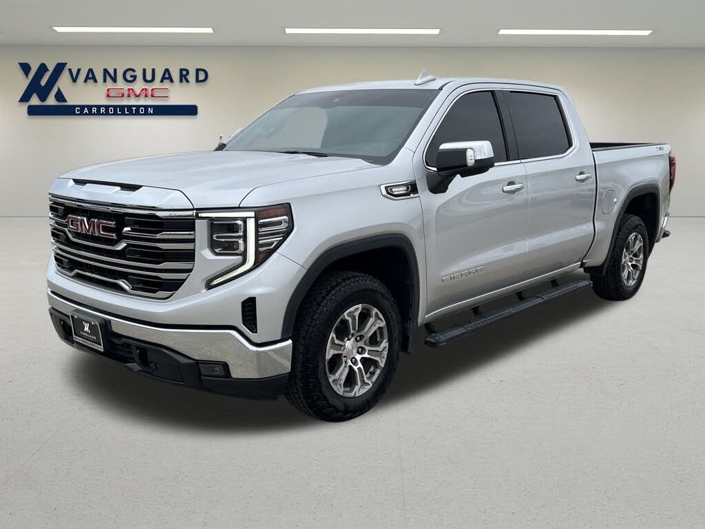 2022 GMC Sierra 1500 SLT Crew Cab 4WD