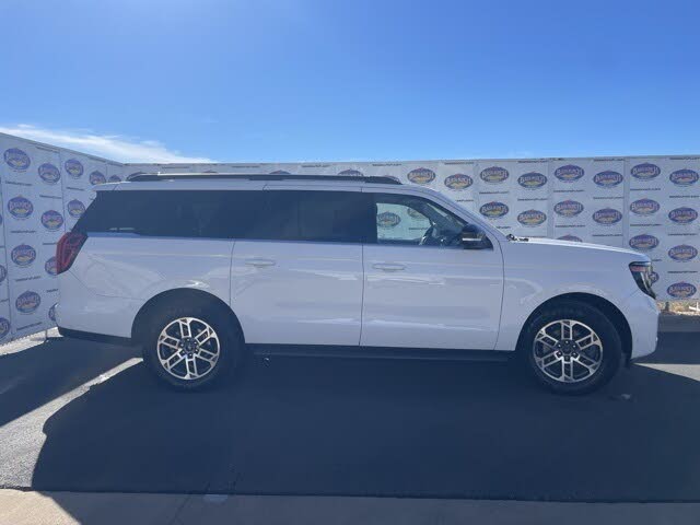 2025 Ford Expedition MAX Active RWD