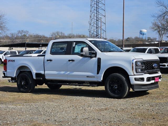 2025 Ford F-250 Super Duty XL Crew Cab 4WD