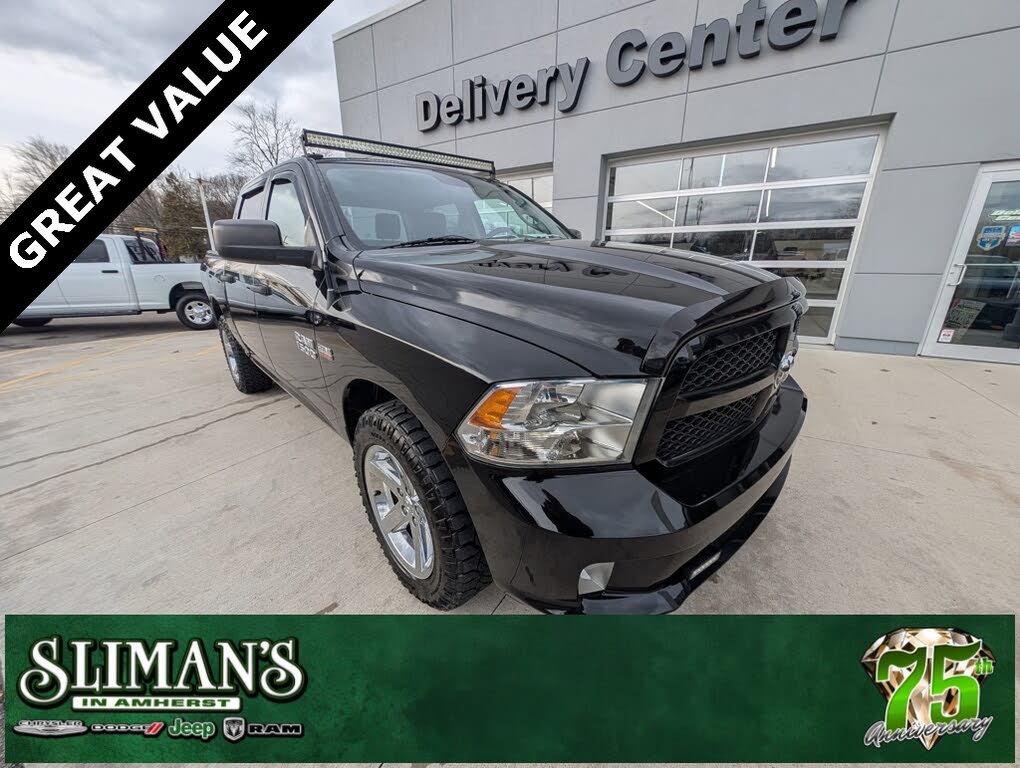 2014 RAM 1500 Express Crew Cab 4WD